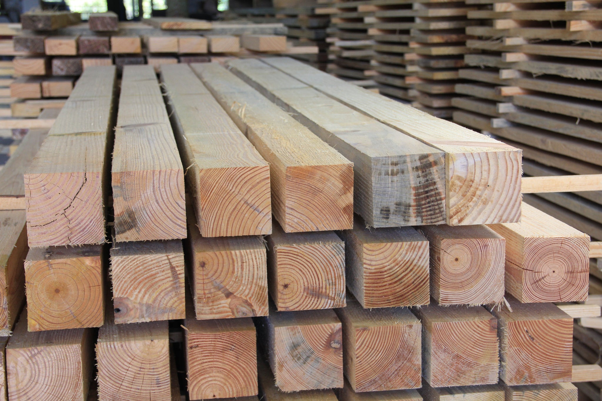 ●DA LUMBER 2 in. x 8 in. x 12 ft. #2 Premium Grade Fir Dimensional